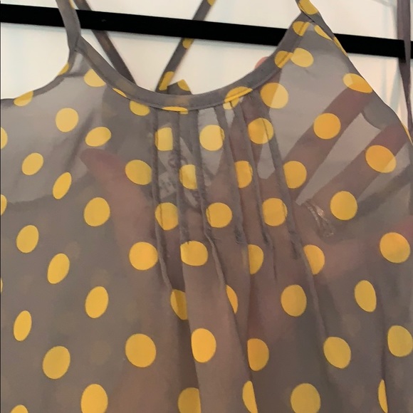 Gray and yellow polka dot sheer tank - Picture 3 of 4